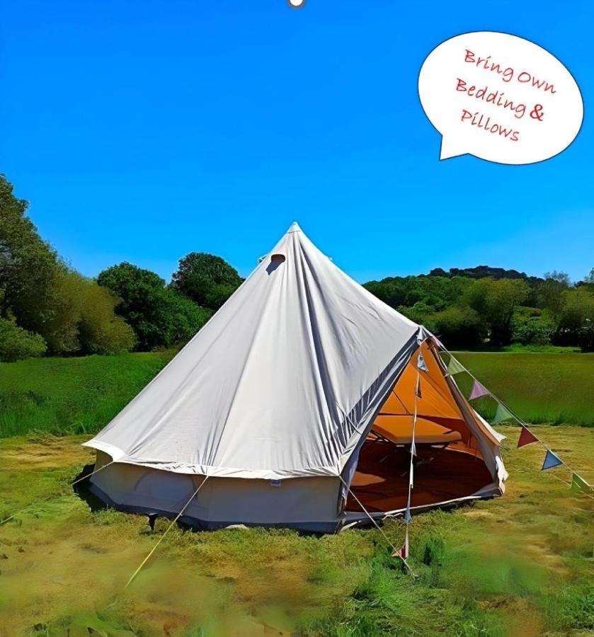 Dorset Glamping Fields Hotel Corfe Mullen Exterior photo