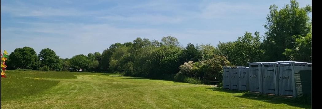 Dorset Glamping Fields Hotel Corfe Mullen Exterior photo